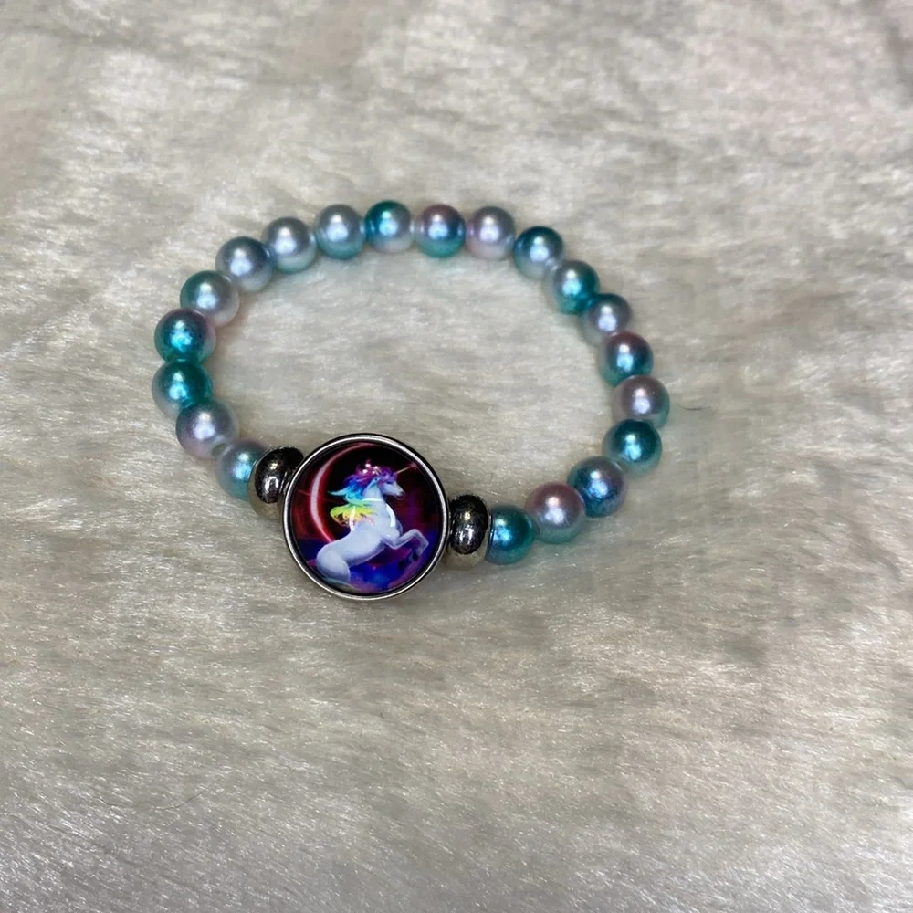 Unicorn stretch bracelet - Picture 2 of 4